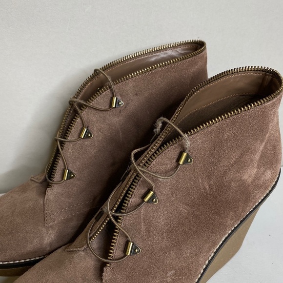 Fergie Ophelia Suede Leather Wedge Ankle Booties Boots - Picture 10 of 11